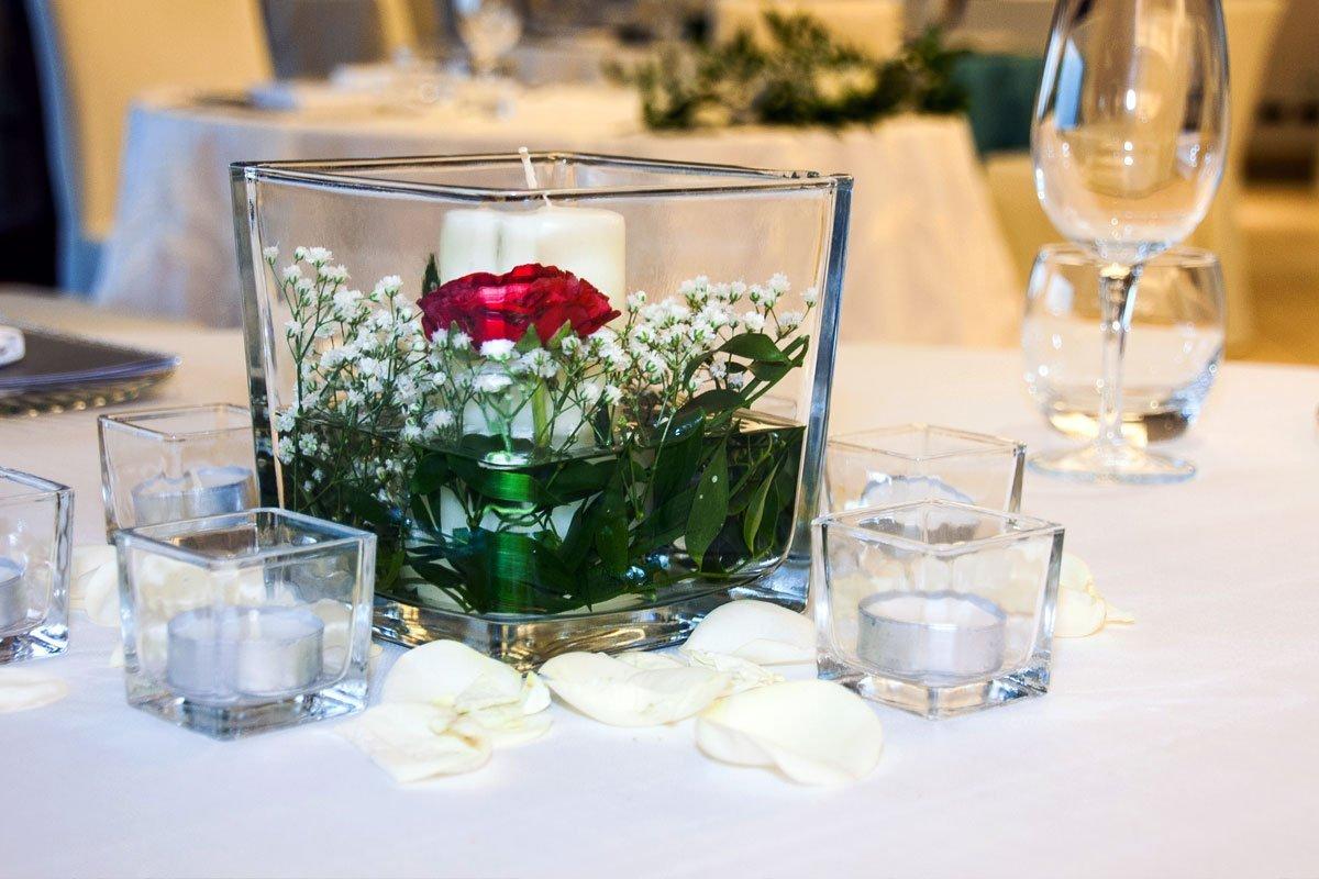 Composizione floreale tavolo matrimonio basic